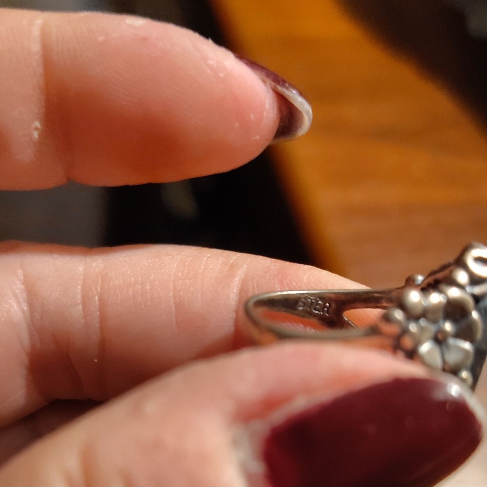 Turquoise Inlay Sterling Silver Ring - Picture 4 of 7